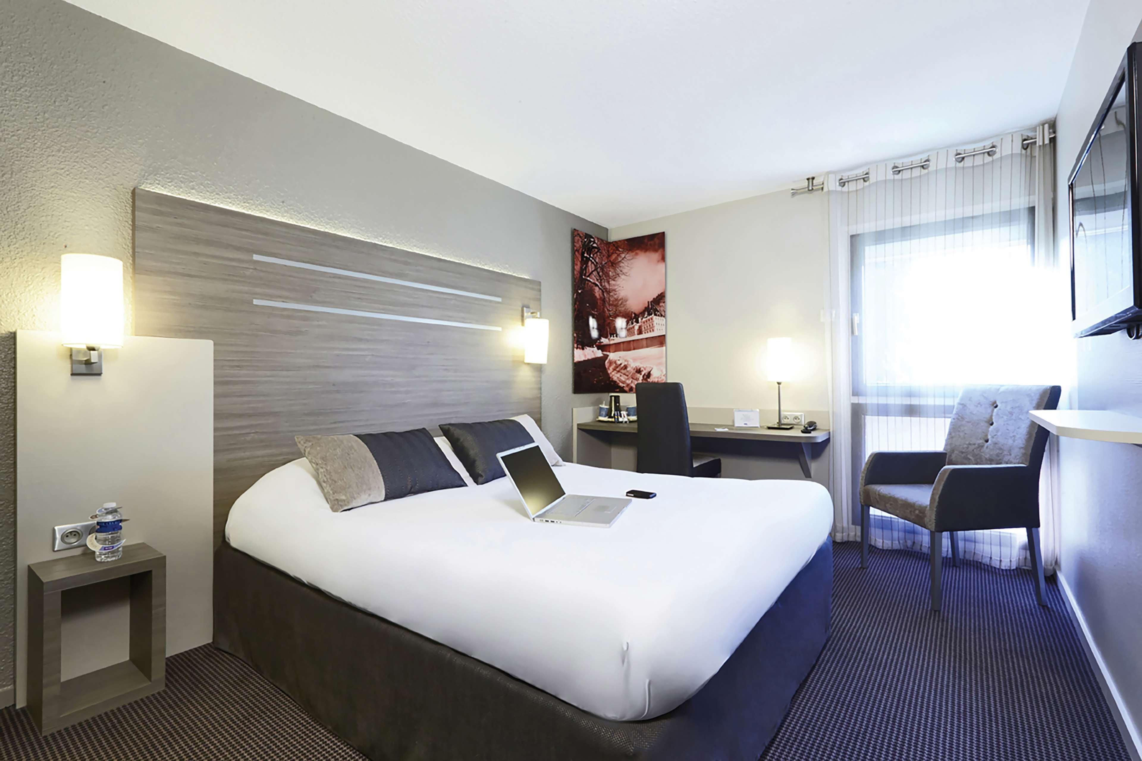 Best Western Voiron Centre Exterior foto