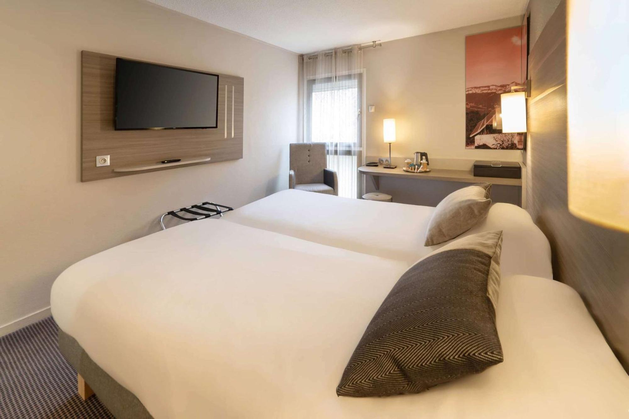 Best Western Voiron Centre Exterior foto