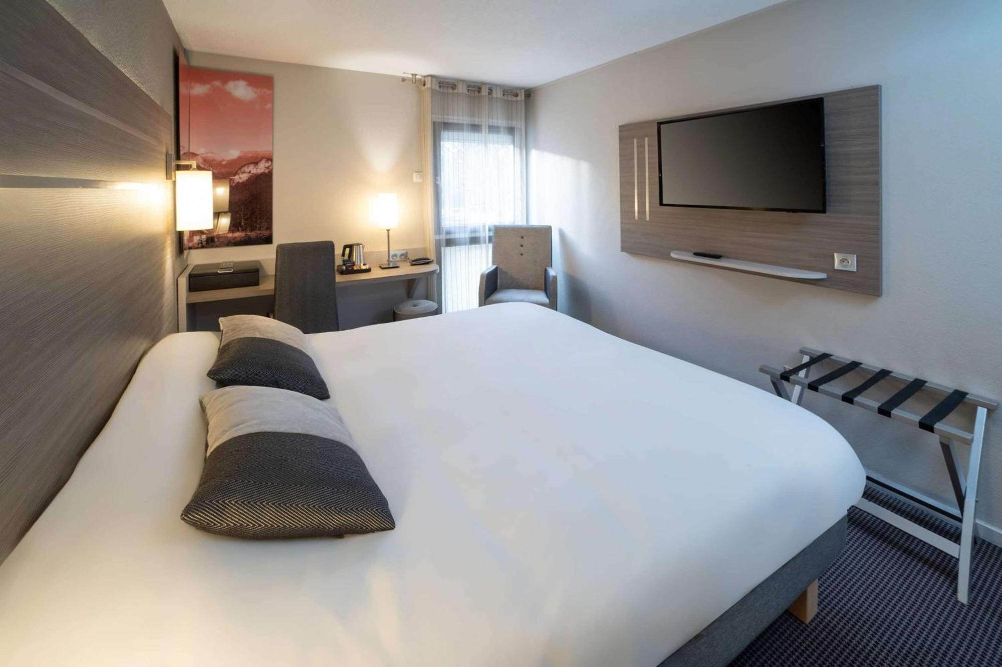 Best Western Voiron Centre Exterior foto