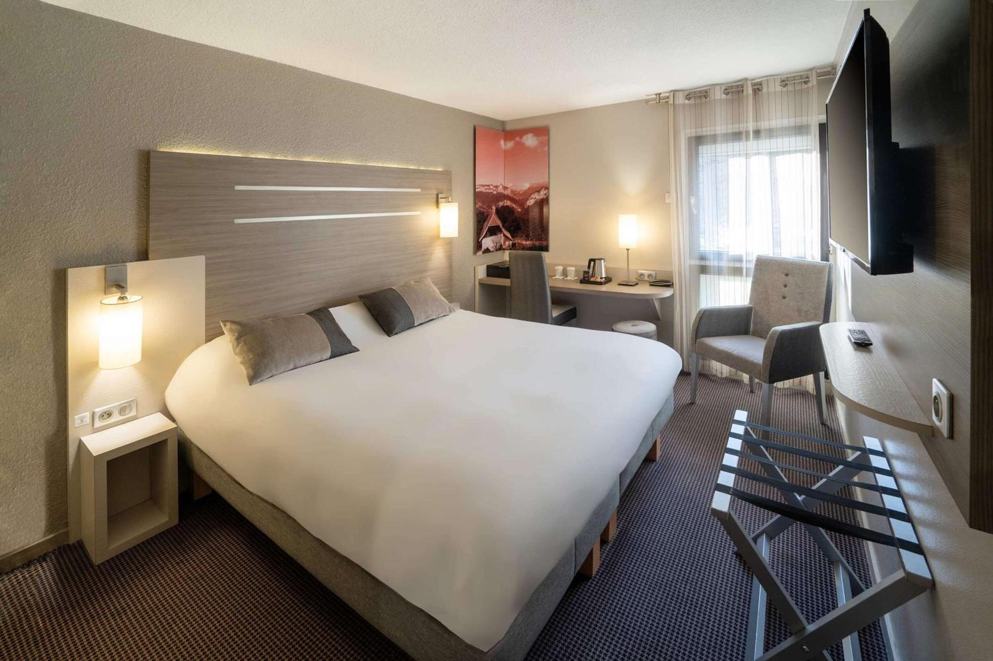 Best Western Voiron Centre Exterior foto